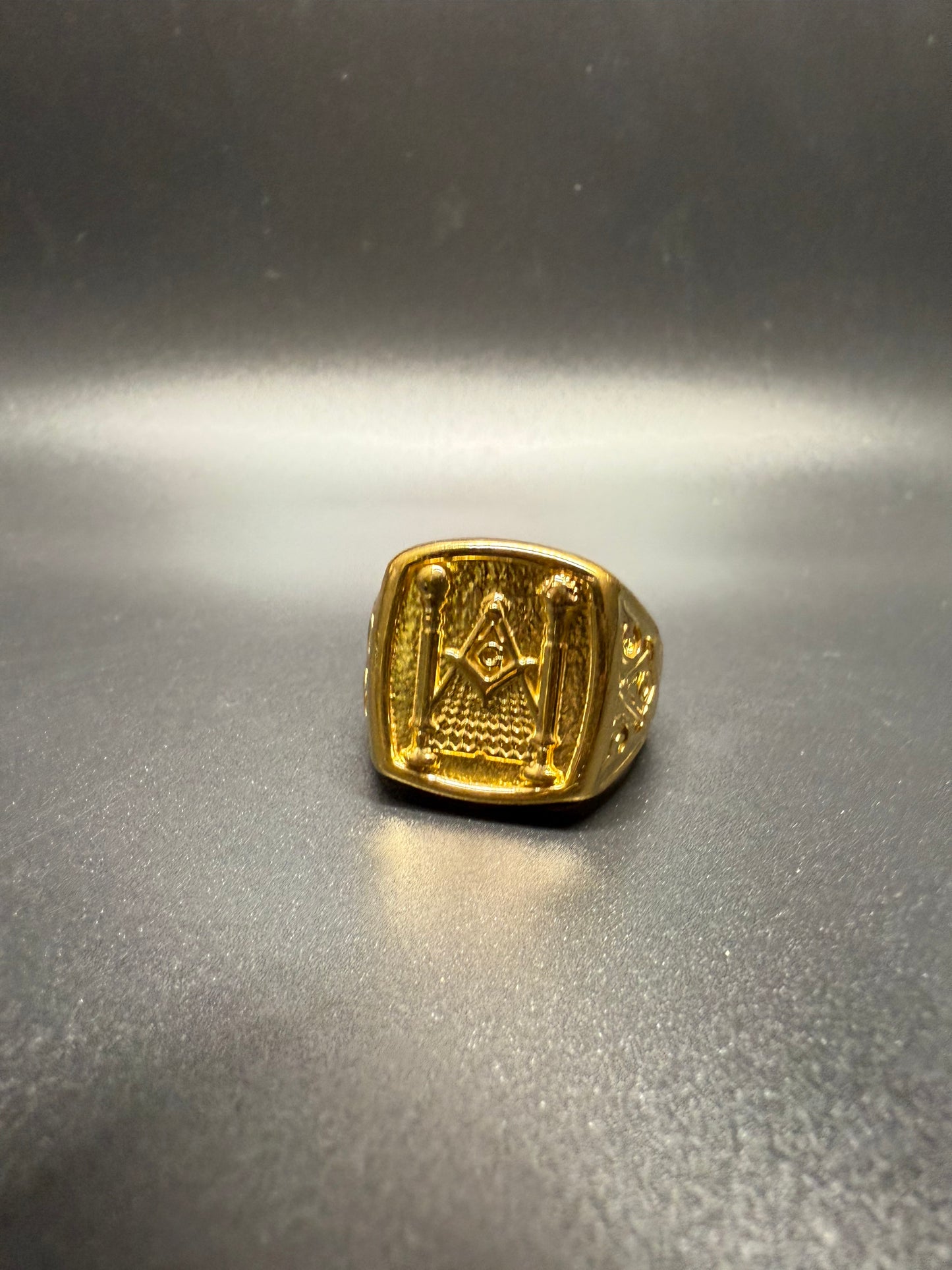 14K Gold Masonic Signet Ring