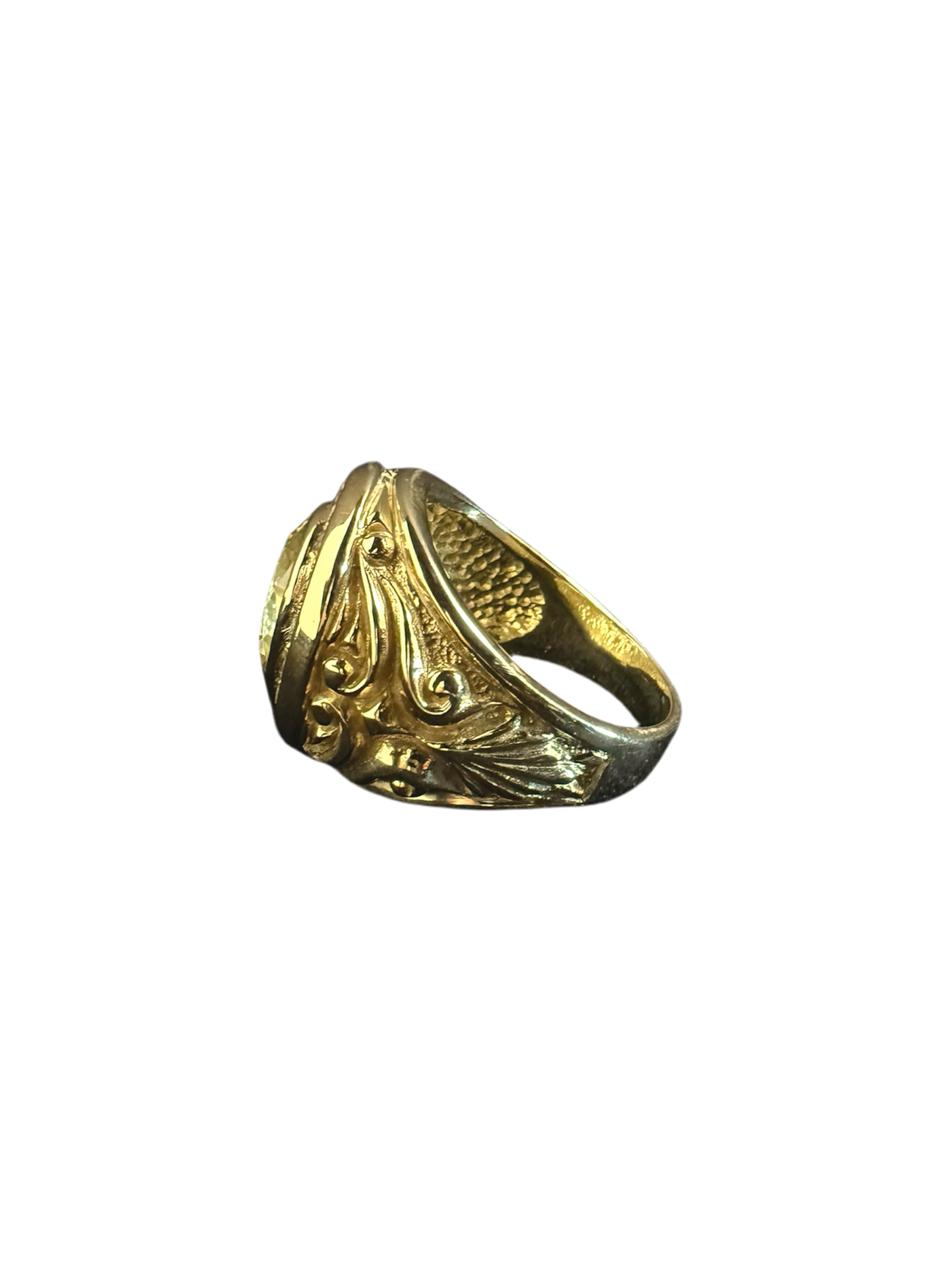 10K Solid Gold Statement Ring – Engraved with a Stunning Gemstone