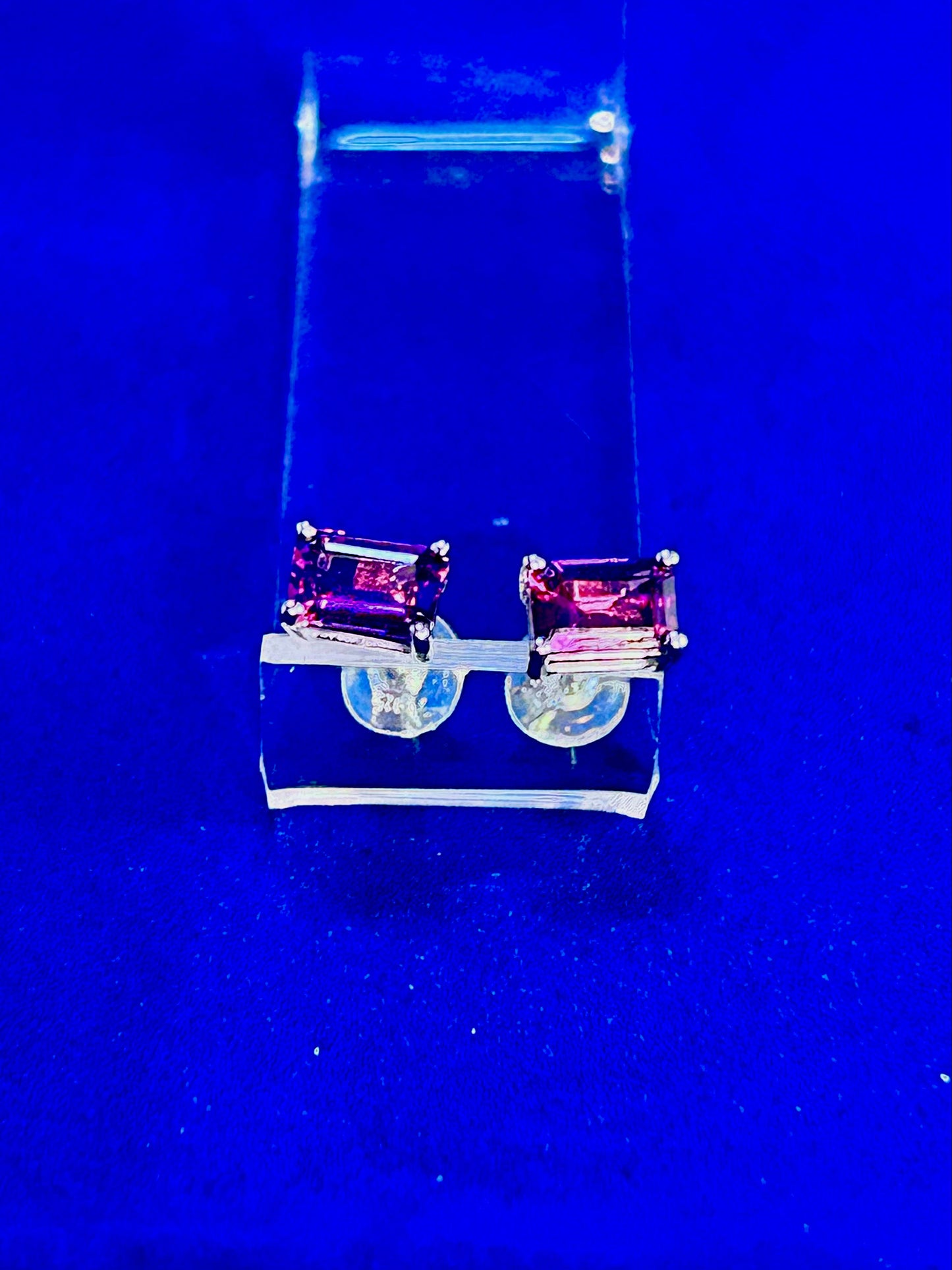 Princess Cut Stud purple