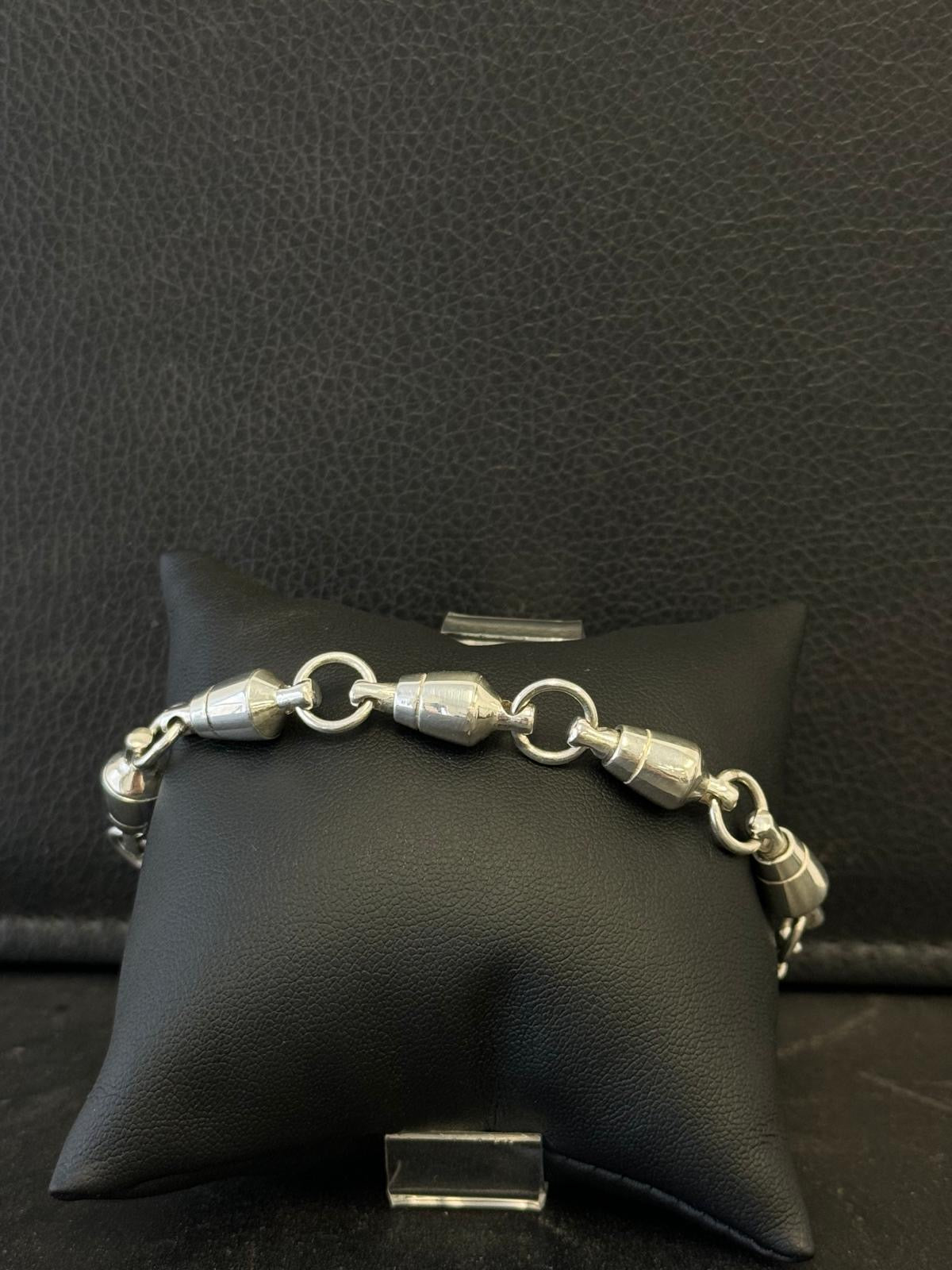 8MM Silver Swivel bracelet